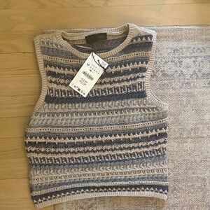Zara Blue and Beige Patterned Knit Top